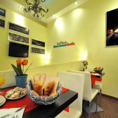 Отель Guesthouse Barcelona Gotic Барселона в номере фото 2