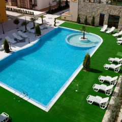 Апартаменты Emerald Paradise Apartments Солнечный берег бассейн фото 2