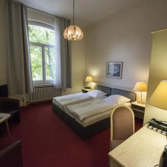 Hotel Rheinland 3* Стандартный номер с двуспальной кроватью фото 4