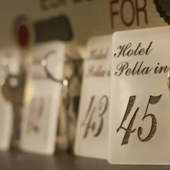 Pella Inn Hostel питание