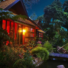 Отель Areeya Phuree Resort 3* Номер с общей ванной комнатой с различными типами кроватей (общая ванная комната) фото 2