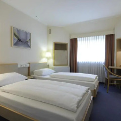Fleming's Express Hotel Frankfurt (Formerly Intercity Hotel Frankfurt) 3* Представительский номер с различными типами кроватей фото 9