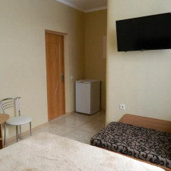 Гостиница Guesthouse Yuzhanka Стандартный номер с различными типами кроватей фото 23