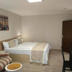 Отель Garden House & Eastpark Apartments Германия, Мюнхен - отзывы, цены и фото номеров - забронировать отель Garden House & Eastpark Apartments онлайн комната для гостей