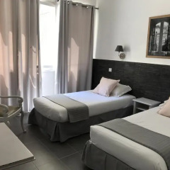 Lux Hotel комната для гостей