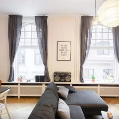 Отель Central 4 bedroom apt. for big groups комната для гостей фото 4