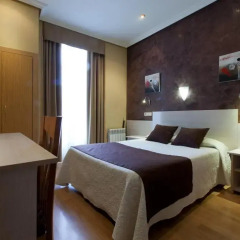 Hotel Mediodia 2* Стандартный номер с двуспальной кроватью фото 5