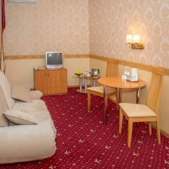 Гостиница Лермонтовский Отель Украина, Одесса - 8 отзывов об отеле, цены и фото номеров - забронировать гостиницу Лермонтовский Отель онлайн интерьер отеля фото 3