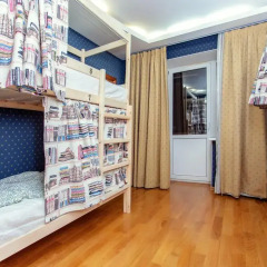 Luxury Hostel развлечения