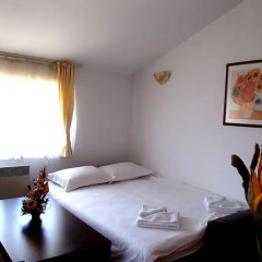 Апартаменты Four Leaf Clover Apartments Студия фото 7