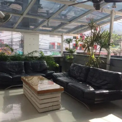 Отель Lars-Lita Residence