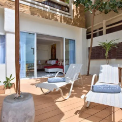 Отель Crystal Bay Beach Resort 3* Номер Делюкс с различными типами кроватей фото 11