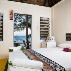 Funky Fish Beach & Surf Resort - Hostel комната для гостей фото 5