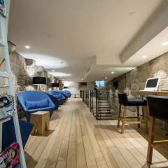Отель Bluesock Hostels Porto интерьер отеля