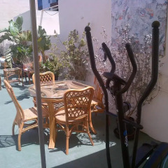 Отель Chez LouLou Guest House Сан Джулианс питание