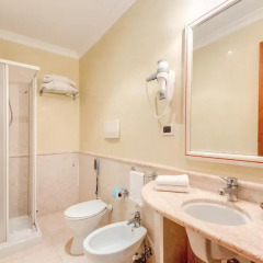 Hotel Invictus 3* Стандартный номер с двуспальной кроватью фото 11