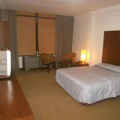 Отель The Pavilion Place 3* Улучшенный номер с двуспальной кроватью фото 4