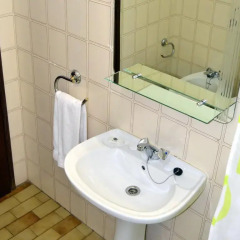 Отель Parque das Amendoeiras Португалия, Виламура - отзывы, цены и фото номеров - забронировать отель Parque das Amendoeiras онлайн ванная фото 2