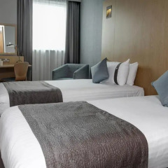 Отель Holiday Inn London - Luton Airport 3* Стандартный номер с различными типами кроватей фото 4
