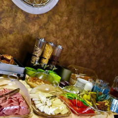 Plaza Hotel питание