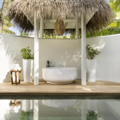 Отель LUX South Ari Atoll 5* Стандартный номер с различными типами кроватей фото 4