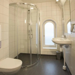 Saga Hotel Oslo Central 3* Стандартный семейный номер с двуспальной кроватью фото 5