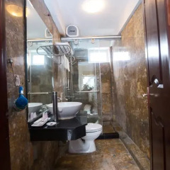 Hanoi Central Park Hotel 3* Номер Делюкс с различными типами кроватей фото 17