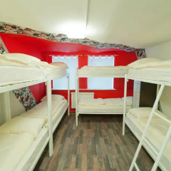 Гостиница Cinema Hostel в Санкт-Петербурге - забронировать гостиницу Cinema Hostel, цены и фото номеров Санкт-Петербург комната для гостей фото 2