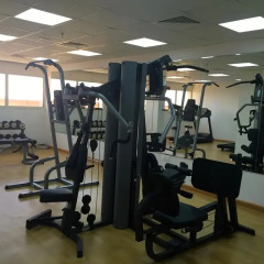 Отель Espace Holiday Homes Elite фитнесс-зал