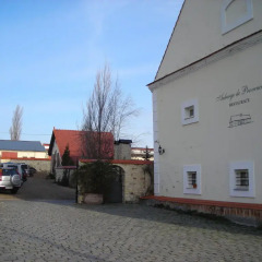 Отель Auberge de Provence парковка