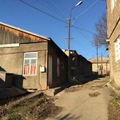 Отель Dilijan Family House вид на фасад