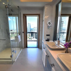 Отель Wyndham Grand Istanbul Levent ванная фото 2