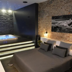 Отель Chambre Avec Jacuzzi Sauna Privatif Улучшенные апартаменты фото 22