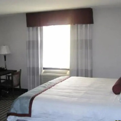 Отель Super 8 Saskatoon West 2* Стандартный номер с различными типами кроватей фото 4