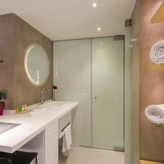 Отель One Ibiza Suites 5* Студия с различными типами кроватей фото 2