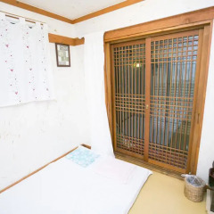 Отель Bukchonmaru Hanok Guesthouse комната для гостей фото 2