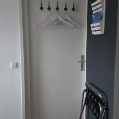 Отель JamieK's BnB Нидерланды, Амстердам - отзывы, цены и фото номеров - забронировать отель JamieK's BnB онлайн удобства в номере фото 2
