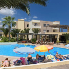 Meropi Hotel & Apartments бассейн фото 2