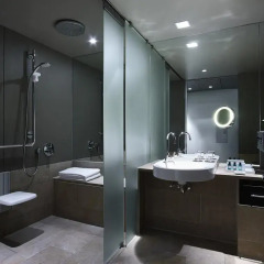 Отель Sofitel Munich Bayerpost 5* Улучшенный номер разные типы кроватей фото 4