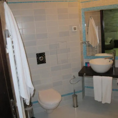 Отель Oasis VIP Club Private Apartment Болгария, Солнечный берег - отзывы, цены и фото номеров - забронировать отель Oasis VIP Club Private Apartment онлайн ванная