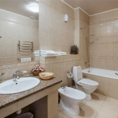 Гостиница Кремлевский 4* Люкс с 2 отдельными кроватями