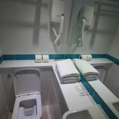 Queens Hotel 3* Улучшенный номер с различными типами кроватей фото 5