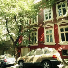 Отель Bed & Breakfast Belgrade парковка