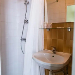 Отель Hôtel Exelmans 2* Стандартный номер с различными типами кроватей фото 7