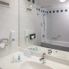 Отель Arcotel Donauzentrum 4* Стандартный номер фото 12