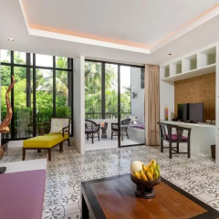 Отель Manathai Surin Phuket Люкс фото 4