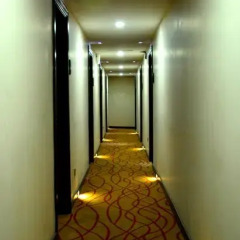 Pearl City Hotel 3* Номер Делюкс с двуспальной кроватью фото 13