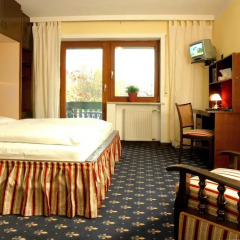 Отель Airporthotel Regent 3* Стандартный номер с двуспальной кроватью фото 6