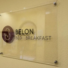 Отель Belon B&B сейф в номере
