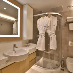 Отель Bof Hotels Ceo Suites Ataşehir ванная фото 2